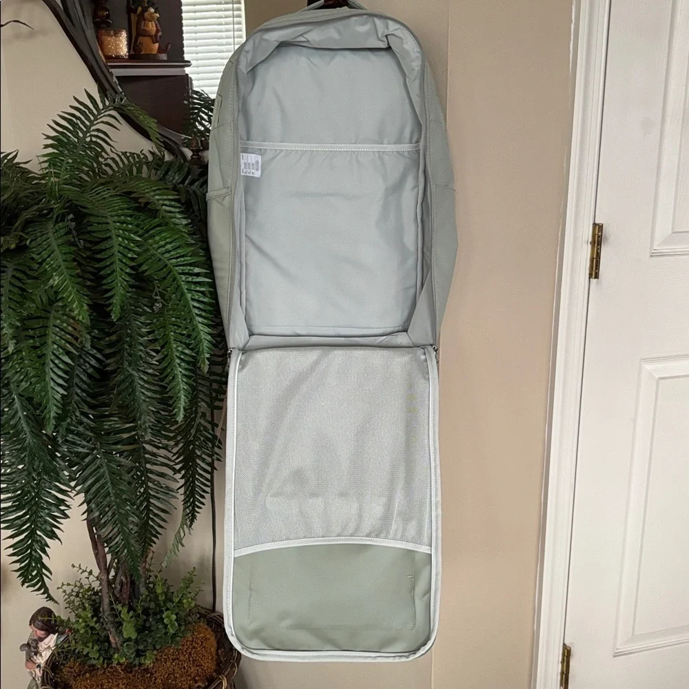 Brand New Nike Utility Speed 2.0 Backpack Unisex Casual Sports Travel Bag Green